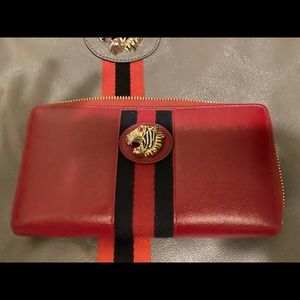 Ladies Rajah Zip Around Wallet in Red